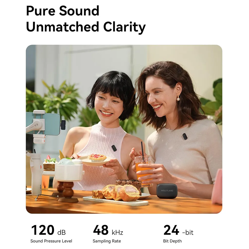 Hollyland LARK A1 DUO magnetic mic attached to apparel