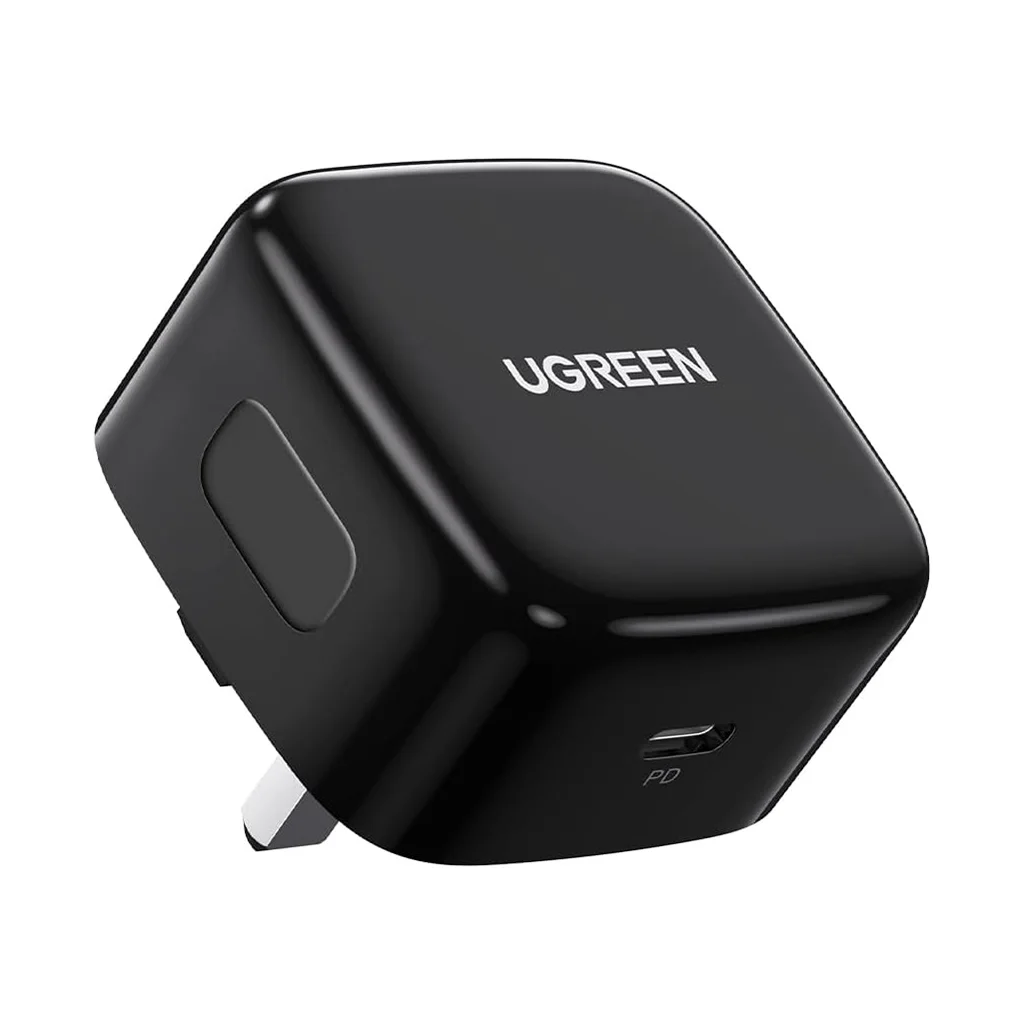 UGREEN 50339 20W USB-C PD fast charger for iPhone 16 Pro