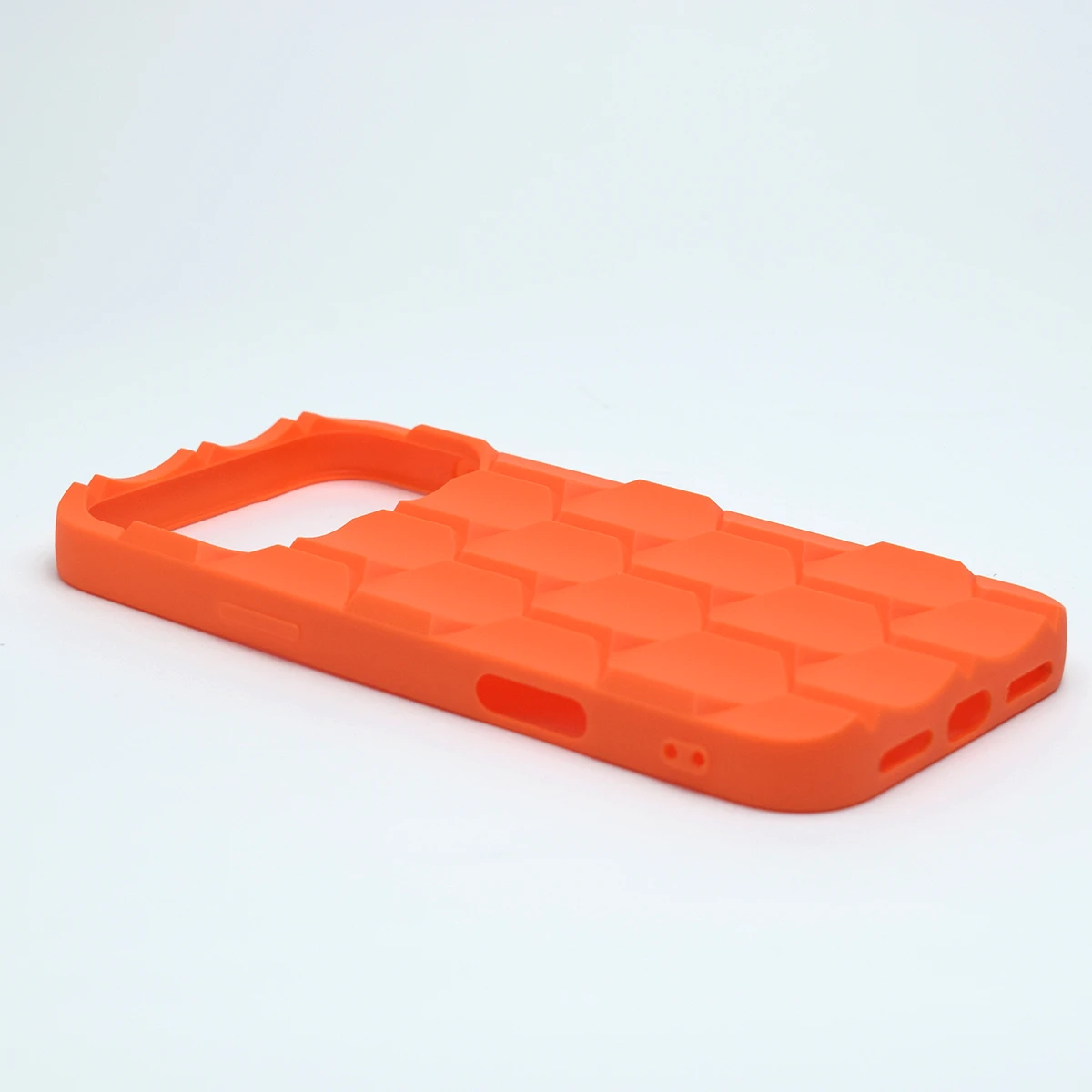 Side grip detail iPhone 17 Pro Max anti slip textured case